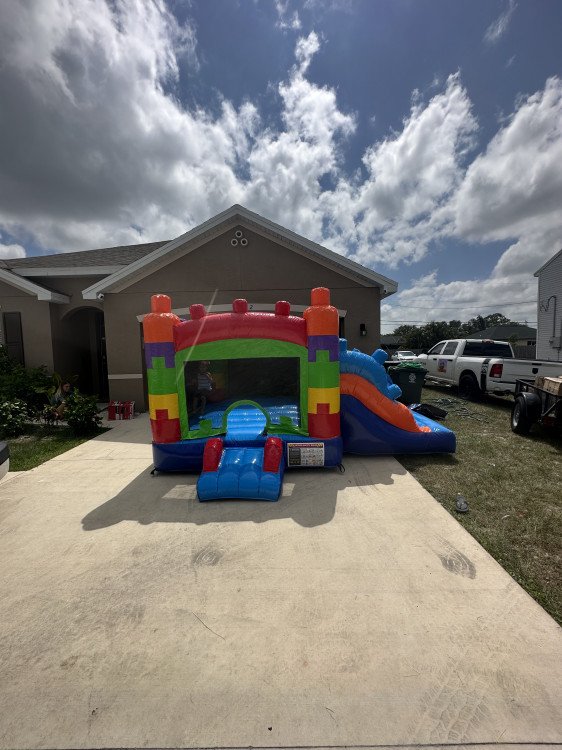 Mini Block Bounce House - A&B bounce party rentals llc Port St. Lucie FL